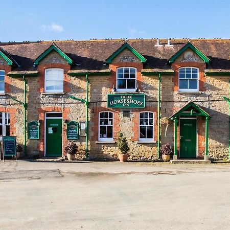 Three Horseshoes Inn Powerstock ภายนอก รูปภาพ